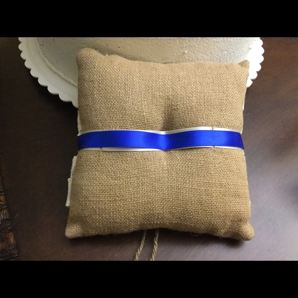 Wedding items - Picture 2 of 3